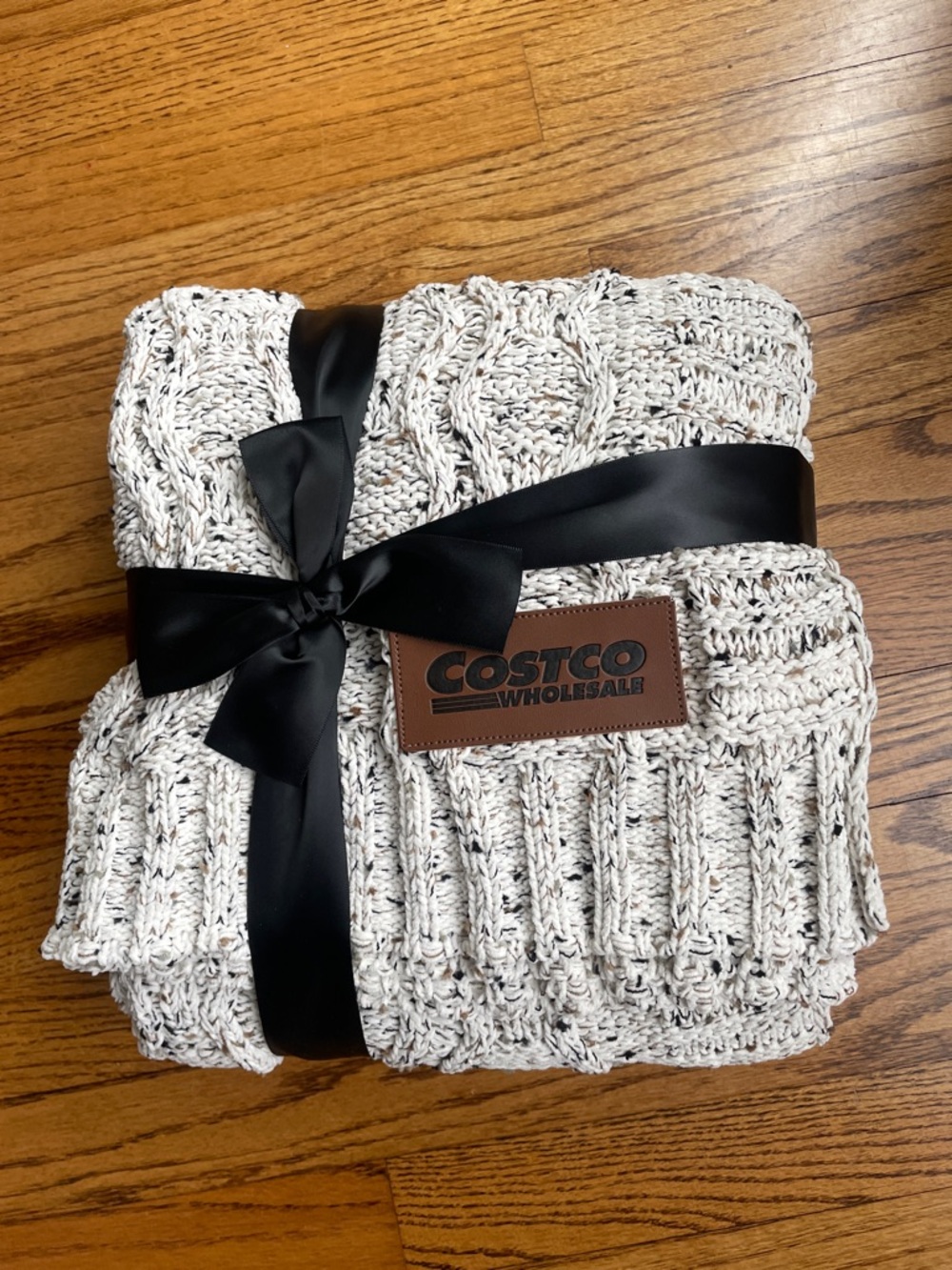 Costco Marled Cream & Black Cable Knit Throw Blanket